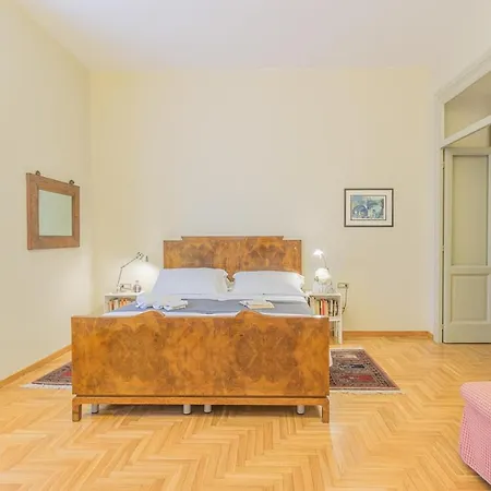 Guzzi Apartment Mandello del Lario